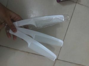 White Hair Combs (Set of 3)
