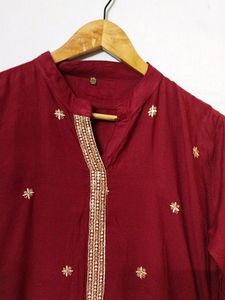 Round Collar Neck Long Kurtas For Women