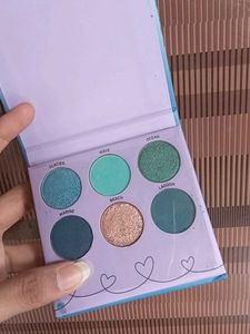 Plum Eyeshadow Palette