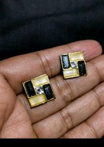 Cute Floral Earrings