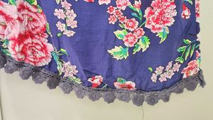 Women&#39;s Navy Blue Floral Off shoulder Top