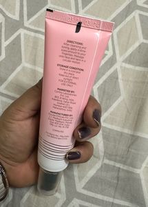 A Face Moisturiser