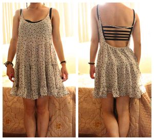 (Forever 21)💐Floral Mini Dress