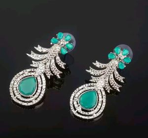 Rhodium Plated Artificial Stone Embed Drop Earing
