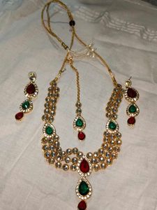 Elegant Jewellery Sets
