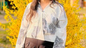 Coral Print Top &amp; Black Pants Set