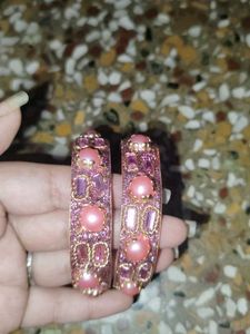 Women Kada