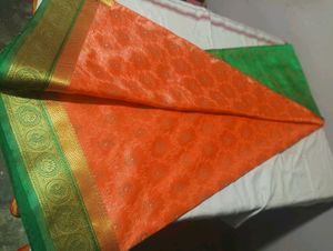 Green Paisley Saree &amp; Blouse Set