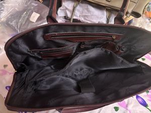 Elegant Burgundy Handbag with laptop sleeve
