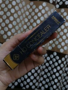 Insight Makeup Essential HD Concealer