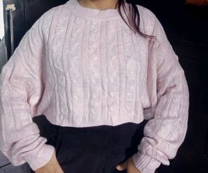 Cute Pink Knit Cropped Sweater🌸
