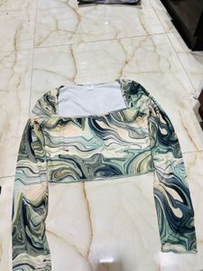 Swirl Print Long Sleeve Top