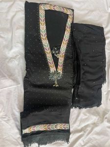 Embroidered Kurta Set