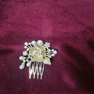 Pearl & Rhinestone Flower Hair Comb