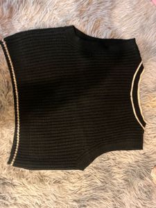 Black V-Neck Knit Top