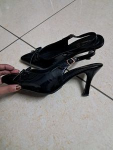 Bow Heels by JM Looks