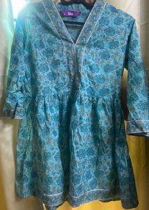 *Combo Of Four* Floral Print Short Kurtis