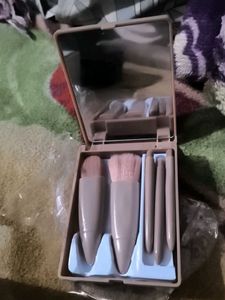 Mirror With Led Lights And Organiser