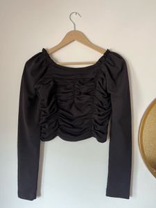 Black Ruched Long Sleeve Top