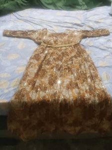 Elegant Embellished Floral Kurta