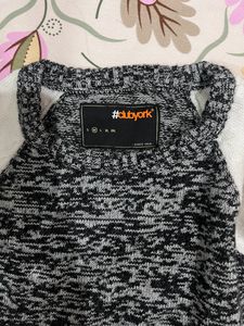 Sweatshirt (top)