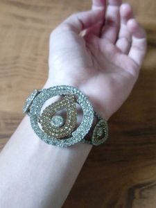 Antique Gold Beaded Kada/Bangles