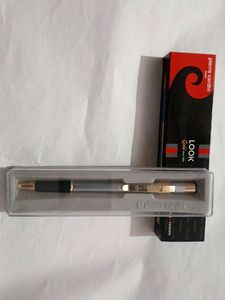Pierre Cardin Look Gold Pen