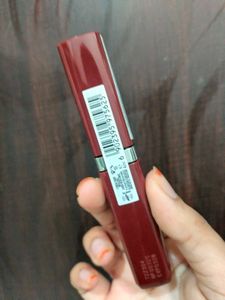Loreal Resistance Lacquer Shade 550.