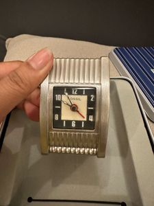 Fossil Vintage Table Clock – Unused But Damaged