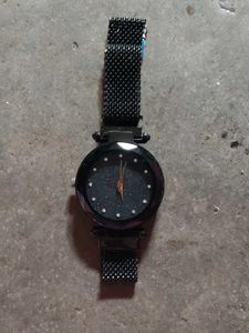 Elegant Women&#39;s Watch