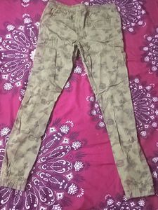 YB DNMXPrinted Joggers with Drawcord