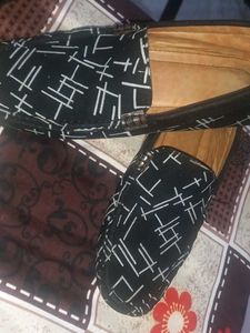 Stylish Patterned Loafers