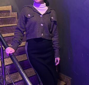 olive green woolen top
