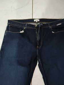 Straight Cut Jeans