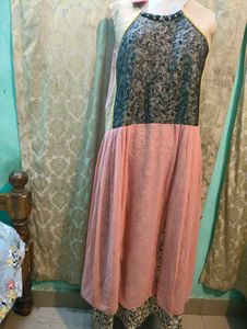 Elegant Sleeveless Maxi Dress