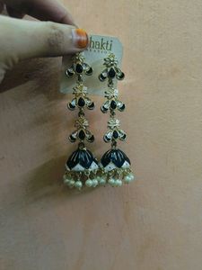 Black &amp;white Jhumka
