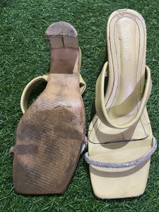 Yellow Stone Heels