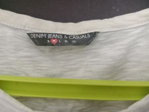 DJ&amp;C Women&#39;s Top