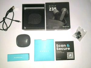 Boult Z35 Earbuds - Like New!