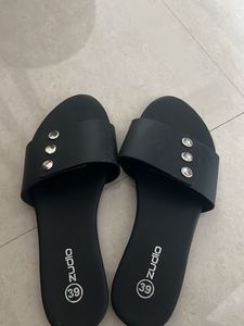 Black Flats