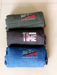 Unisex Graphic Tracks