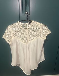 Lace detail top