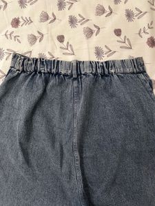 Ripped Wide Leg Jeans