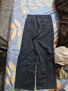 Ripped Wide Leg Jeans