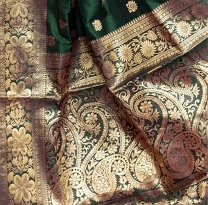 Unused - Elegant Green Banarasi Silk Saree