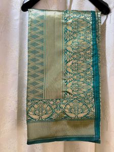Green Shahlu with Stitched Blouse