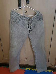 Dejus Jeans