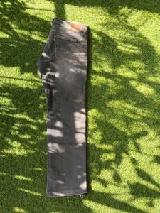 Levis Charcoal Gray Denim Jeans