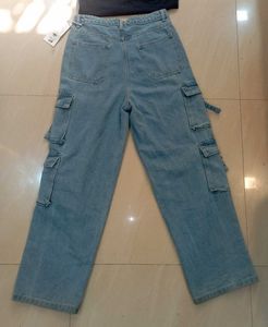 Baggy Fit Cargo