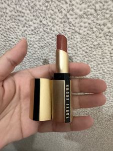 Bobbi Brown Lipstick